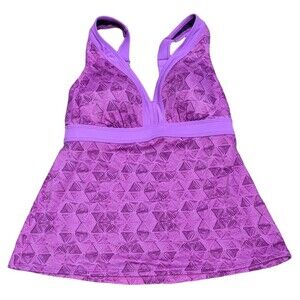 L.L. Bean Tankini top Swimwear Adjustable straps supportive cups geometric 12R